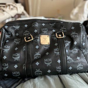 black leather handbag